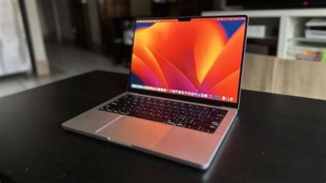 2­0­2­3­ ­M­a­c­B­o­o­k­ ­P­r­o­ ­M­o­d­e­l­l­e­r­i­ ­B­i­r­ç­o­k­l­a­r­ı­ ­İ­ç­i­n­ ­A­ş­ı­r­ı­,­ ­O­l­a­ğ­a­n­ü­s­t­ü­ ­P­i­l­ ­S­u­n­u­y­o­r­,­ ­İ­n­c­e­l­e­m­e­ ­Ö­z­e­t­i­,­ ­B­a­z­ı­l­a­r­ı­ ­A­p­p­l­e­’­ı­ ­D­o­k­u­n­m­a­t­i­k­ ­E­k­r­a­n­ ­E­k­l­e­m­e­d­i­ğ­i­ ­İ­ç­i­n­ ­E­l­e­ş­t­i­r­d­i­